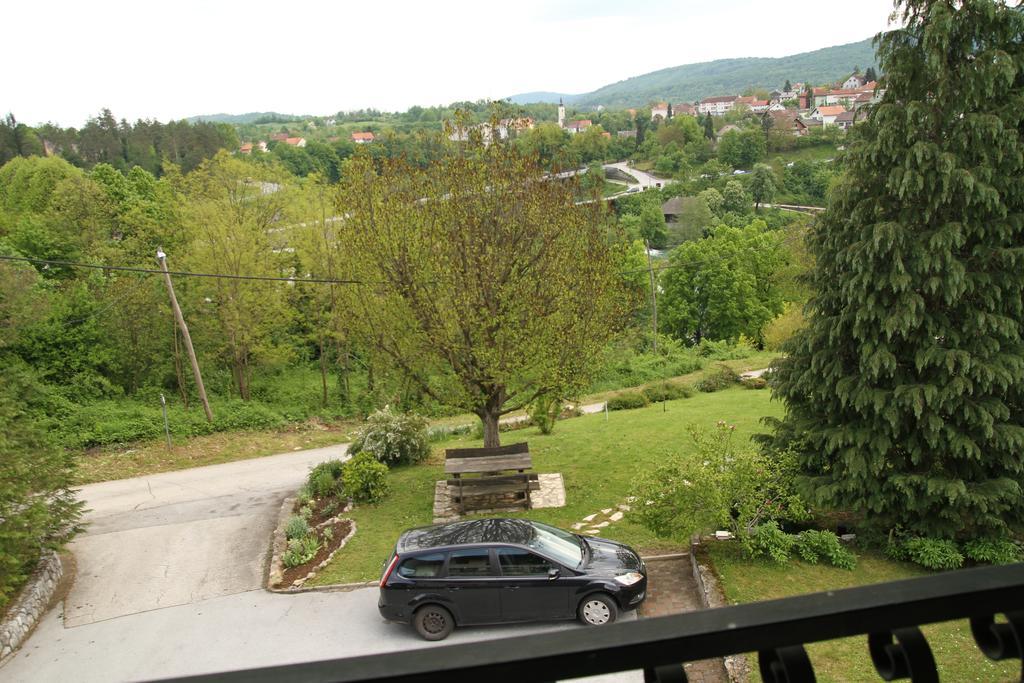 Apartments Strmac Slunj Buitenkant foto