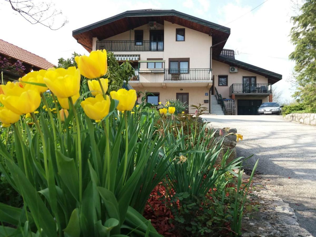 Apartments Strmac Slunj Buitenkant foto