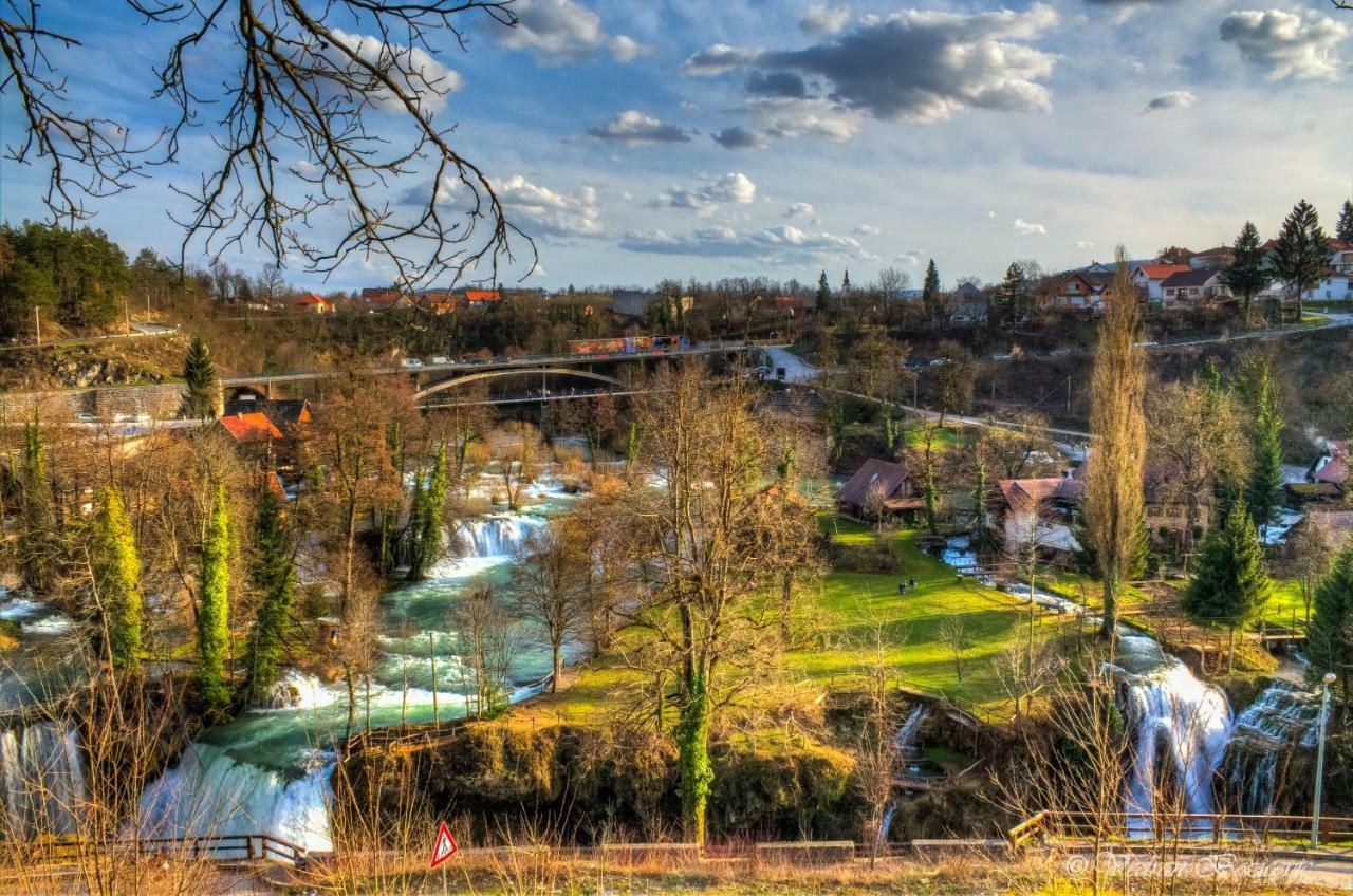 Apartments Strmac Slunj Buitenkant foto